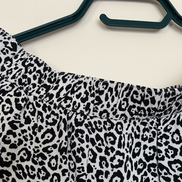 American Eagle High-Waisted Leopard Print Mini Skirt - Picture 9 of 10